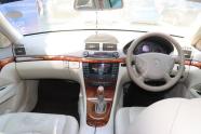 Mercedes-Benz E 240