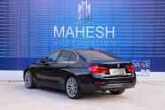 BMW-318i