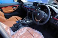 BMW-318i