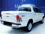 Toyota-Hilux Revo