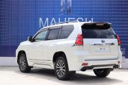 Toyota-Land Cruiser Prado