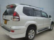 Toyota-Land Cruiser Prado